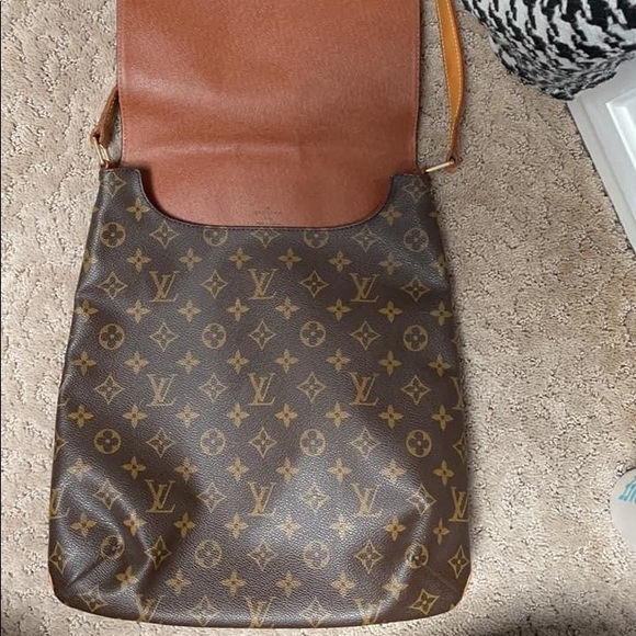 Louis Vuitton GM Musette Salsa crossbody - Picture 3 of 6
